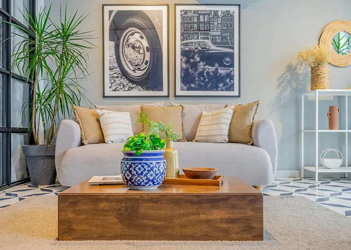 Casa Contemporanea By Wynwood House